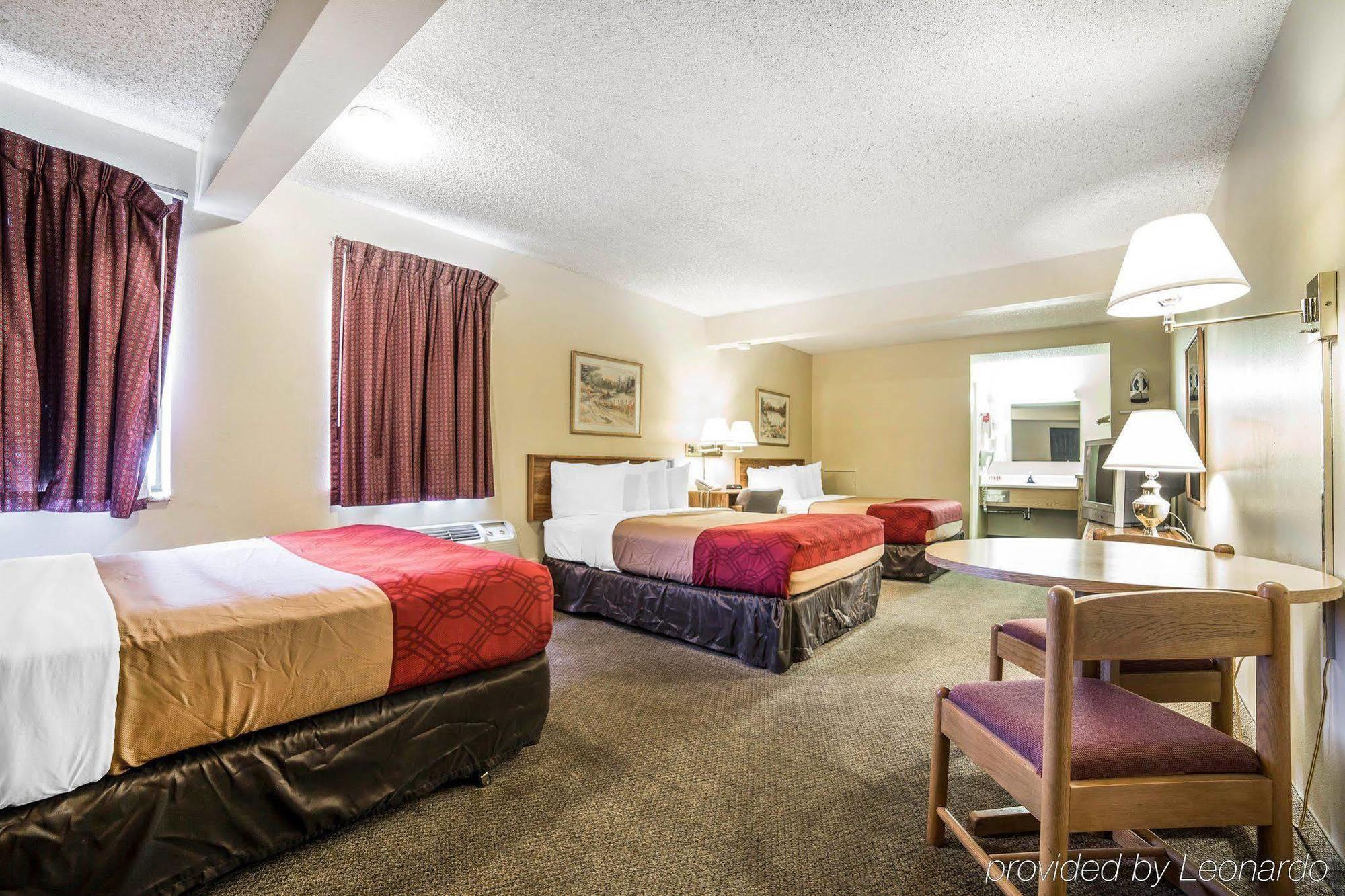 Econo Lodge 록 스프링스 외부 사진