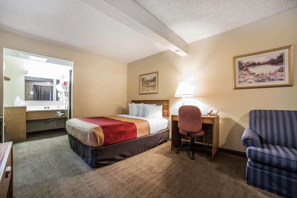 Econo Lodge 록 스프링스 객실 사진